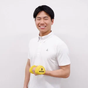 かたぎり塾 笹塚店の石塚　諒平トレーナー